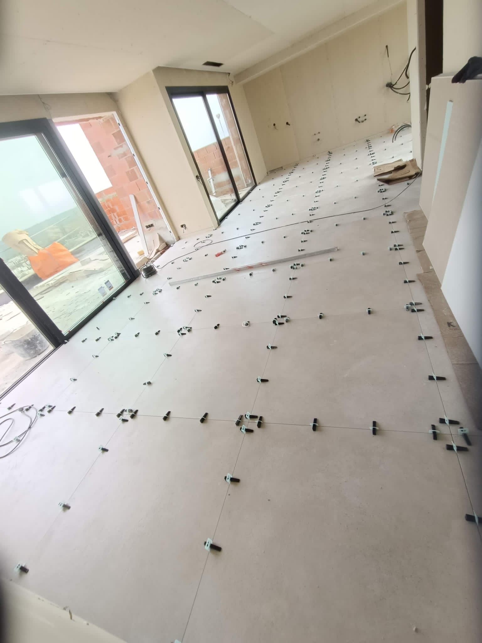 Azulejo PRO Portafolio. Instalación los azulejos, losas, baldosas