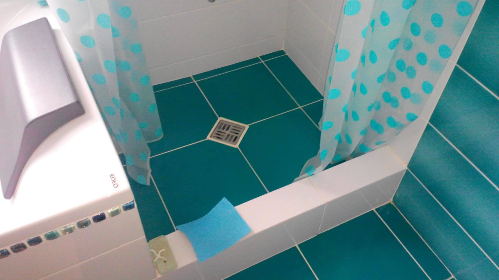 Azulejo PRO Portafolio. Instalación los azulejos, losas, baldosas