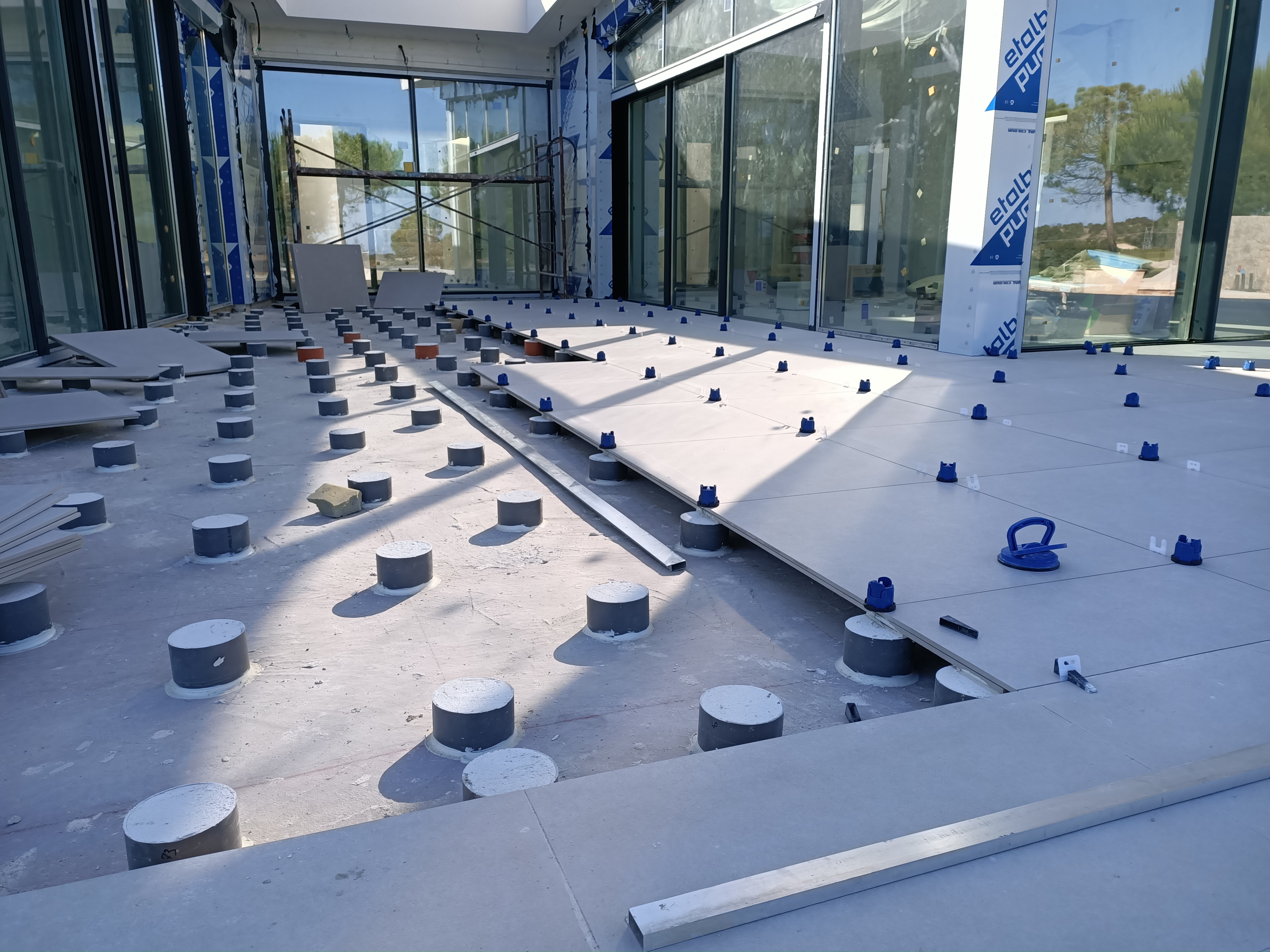 Azulejo PRO Portafolio. Instalación los azulejos, losas, baldosas