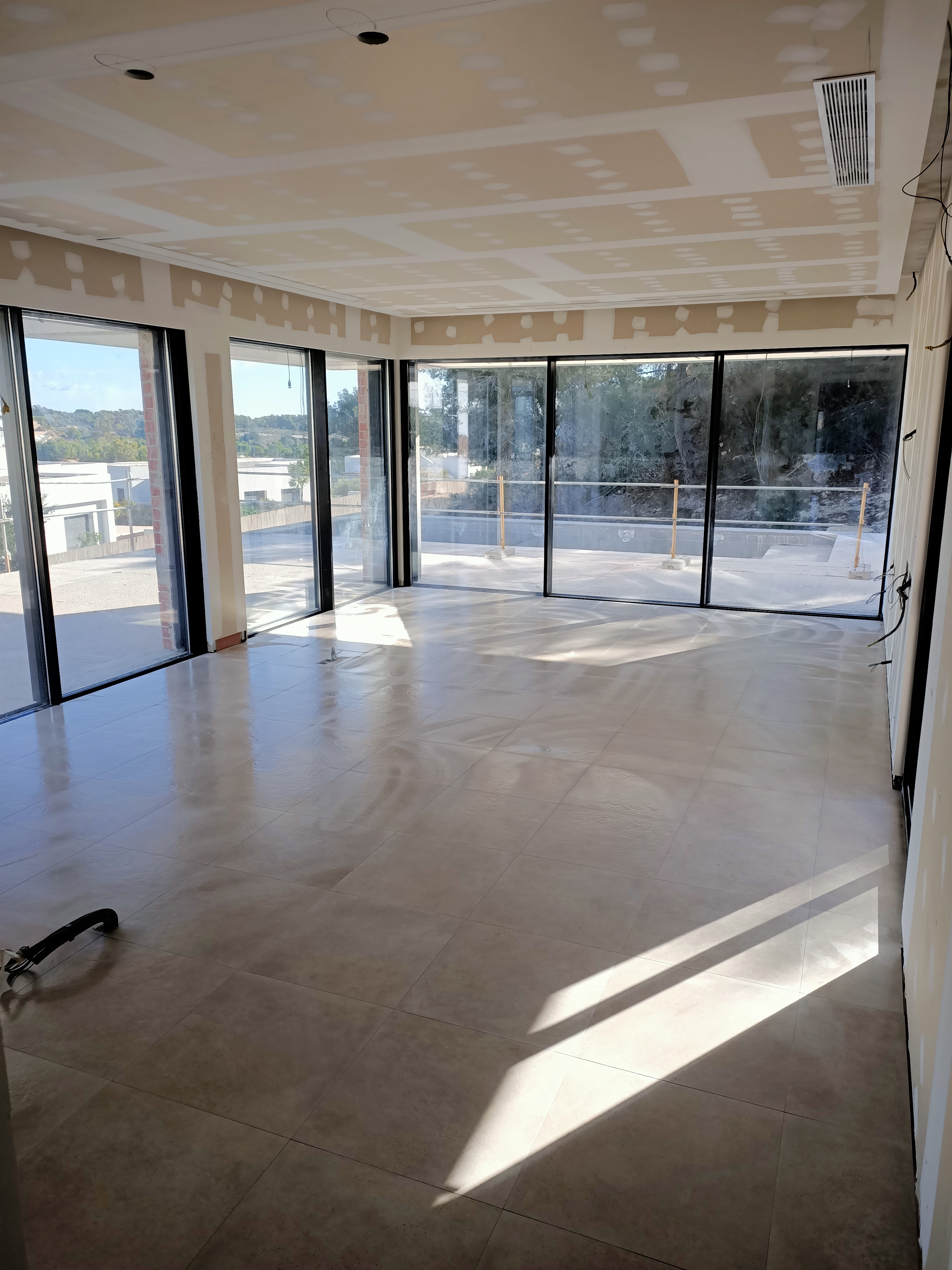 Azulejo PRO Portafolio. Instalación los azulejos, losas, baldosas