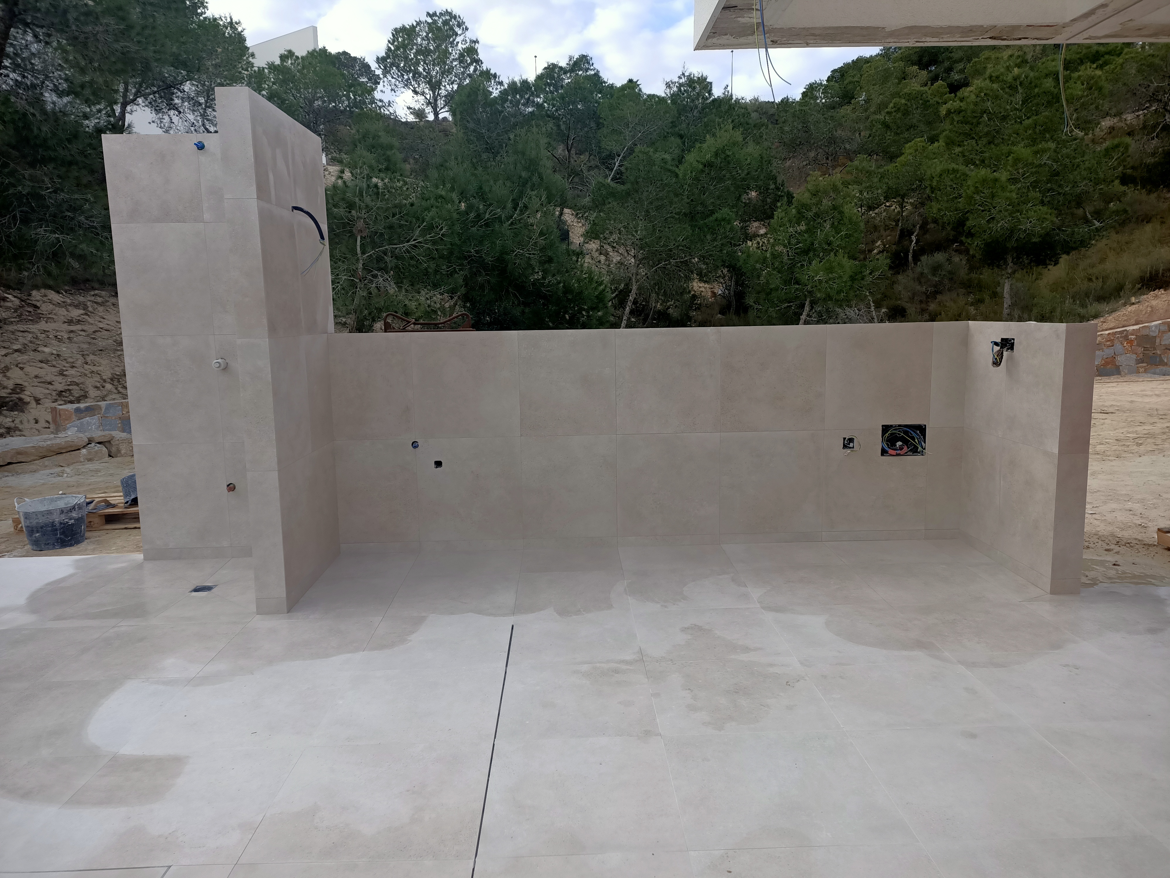 Azulejo PRO Portafolio. Instalación los azulejos, losas, baldosas