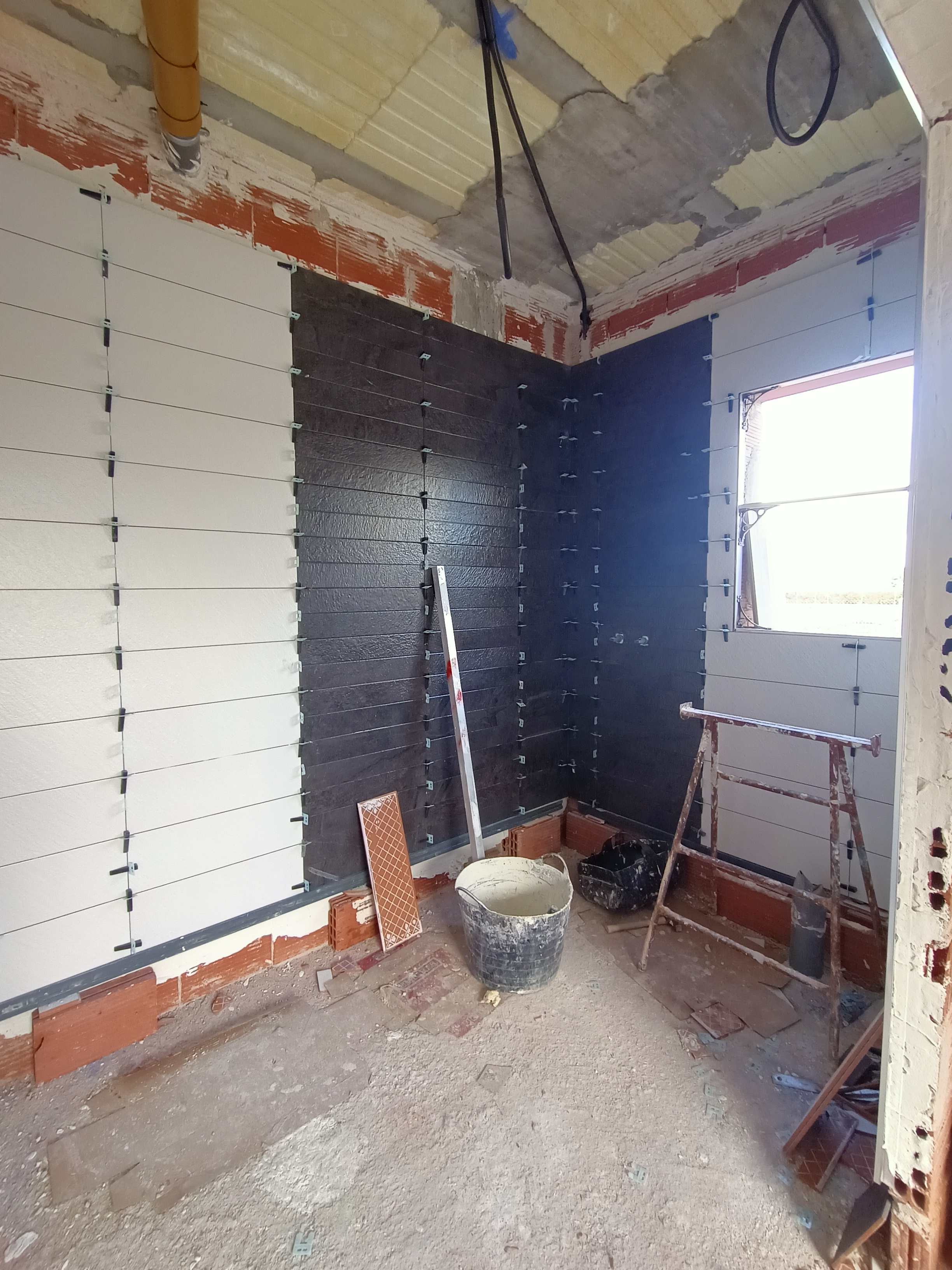 Azulejo PRO Portafolio. Instalación los azulejos, losas, baldosas