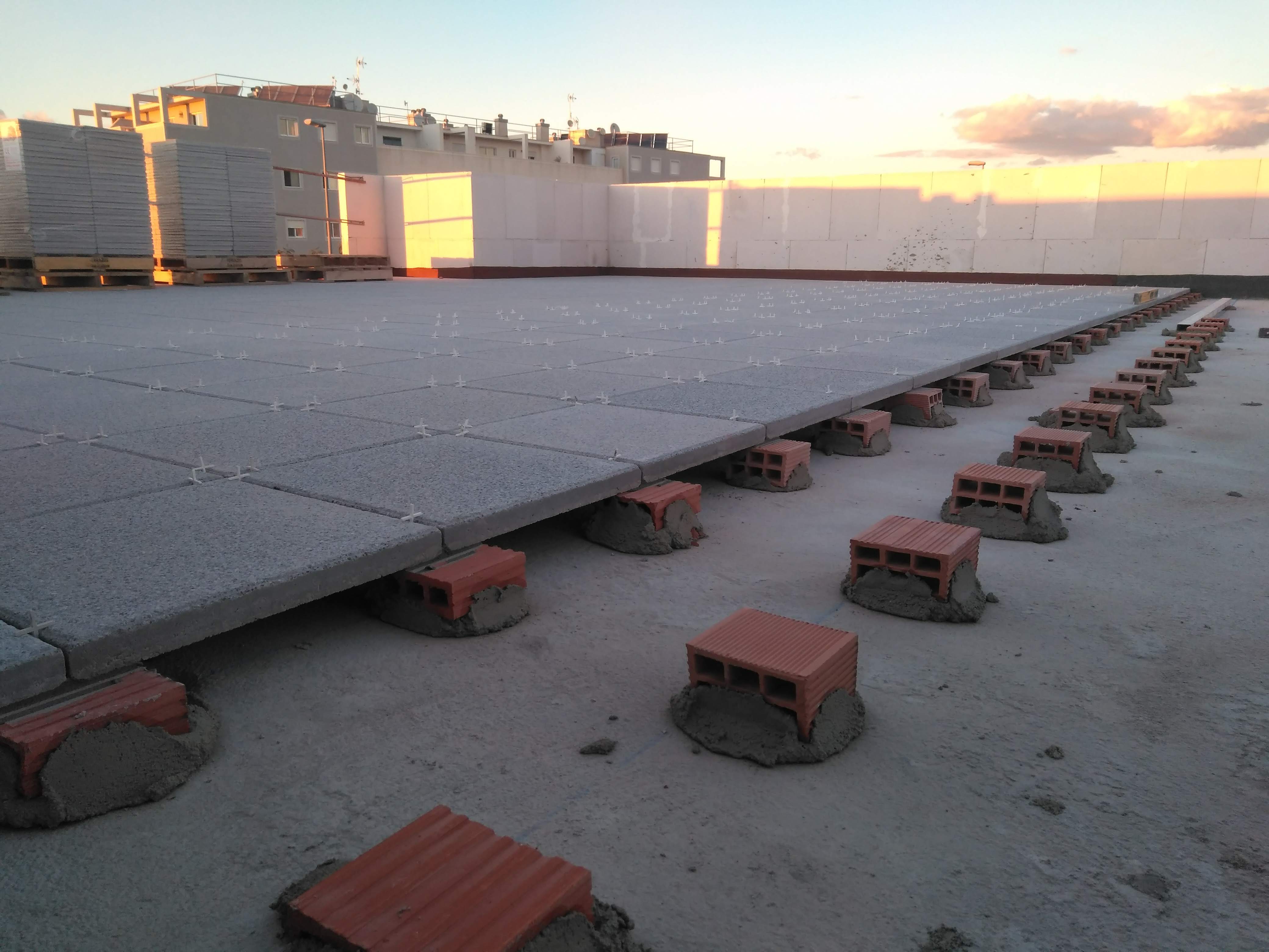 Azulejo PRO Portafolio. Instalación los azulejos, losas, baldosas