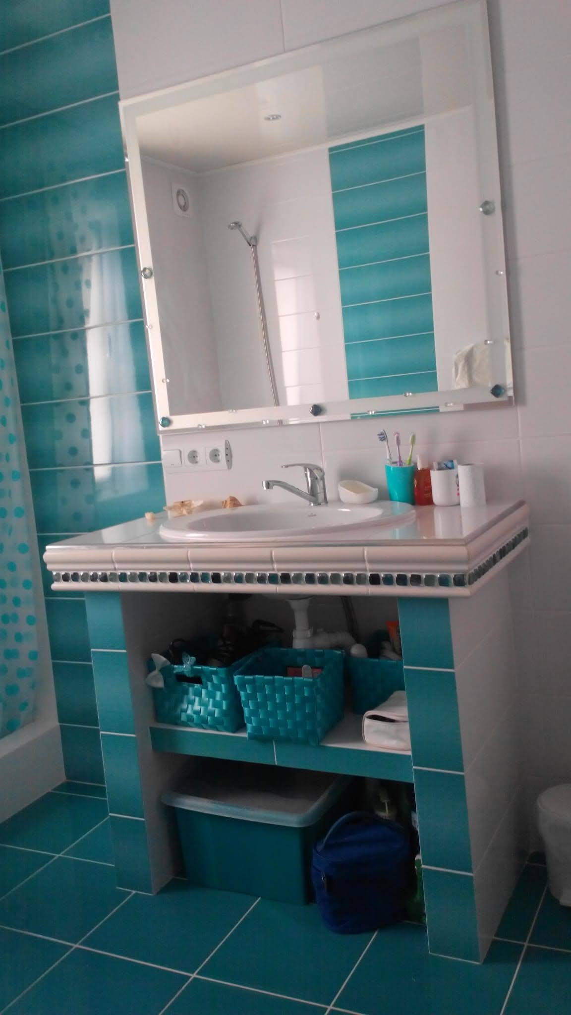 Azulejo PRO Portafolio. Instalación los azulejos, losas, baldosas