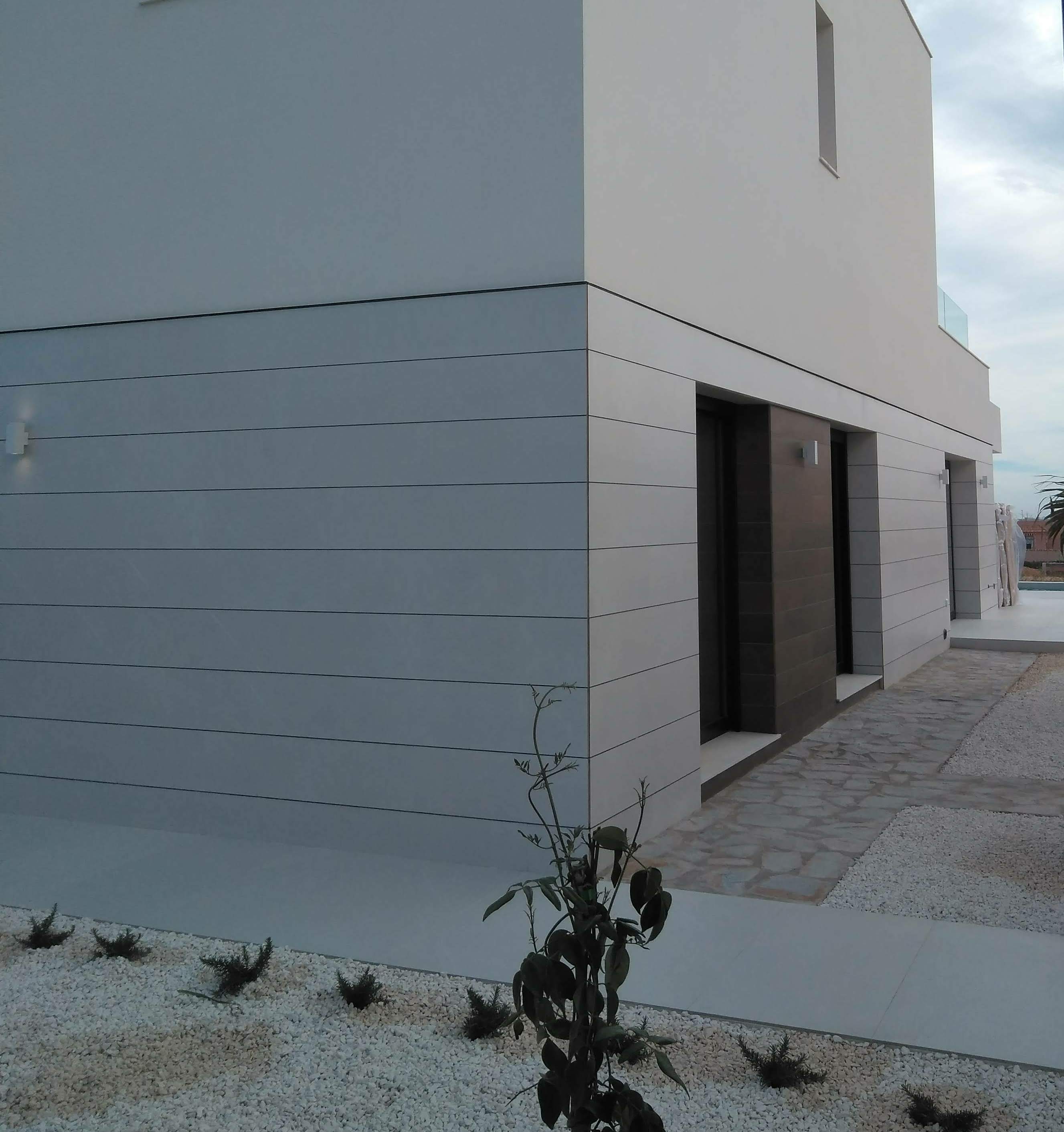 Azulejo PRO Portafolio. Instalación los azulejos, losas, baldosas