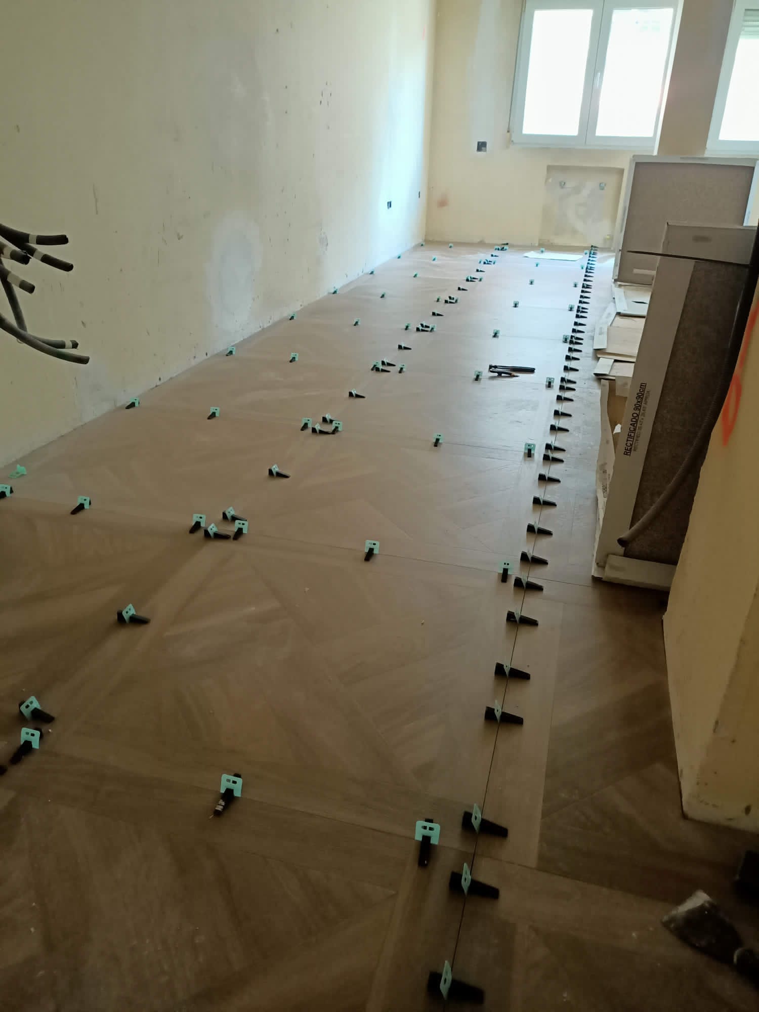 Azulejo PRO Portafolio. Instalación los azulejos, losas, baldosas