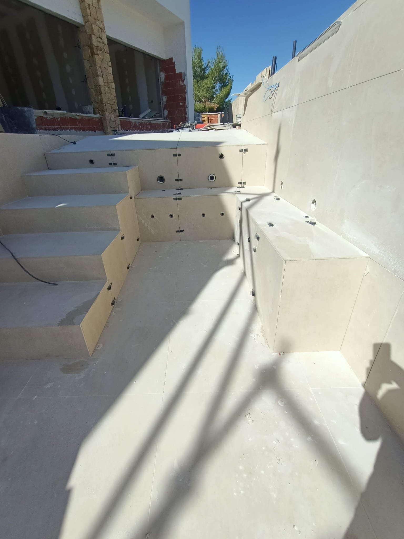 Azulejo PRO Portafolio. Instalación los azulejos, losas, baldosas